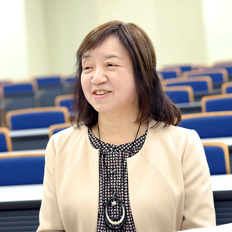 大塚 美和子教授の写真